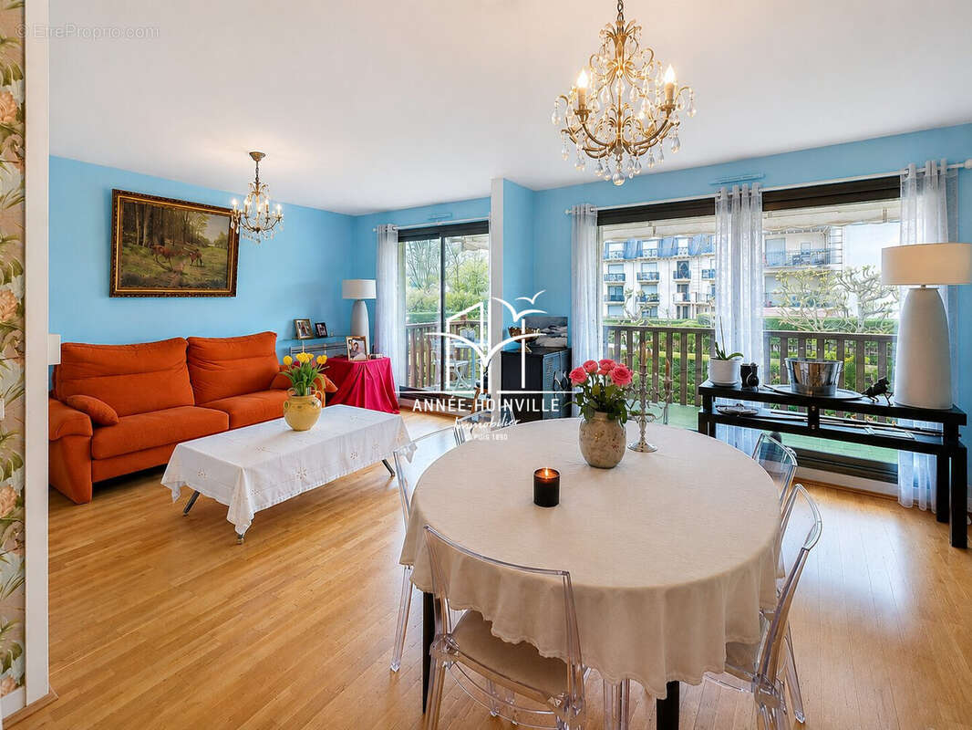 Appartement à DEAUVILLE