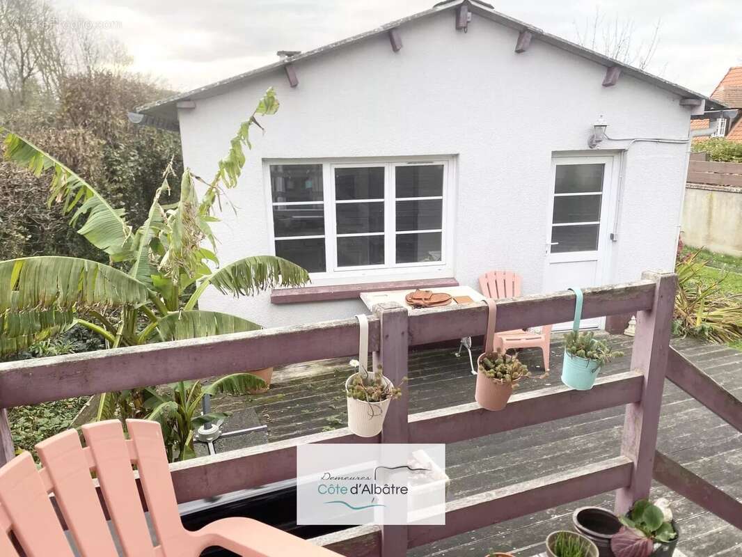 Maison à SOTTEVILLE-SUR-MER