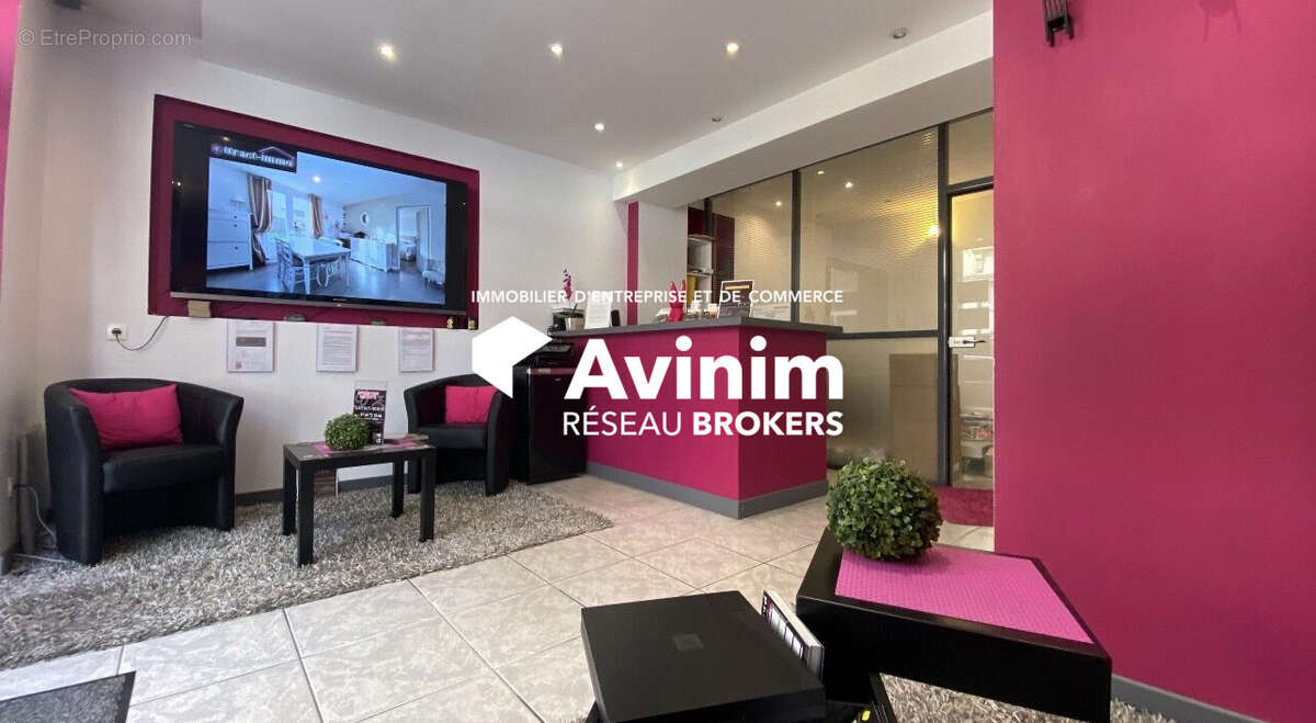 Commerce à SAINT-CHERON