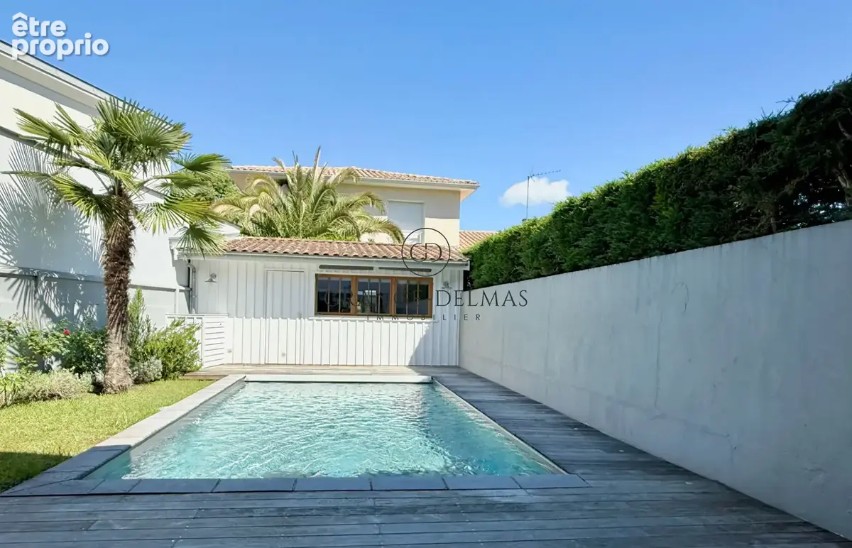 Maison  rénovée avec jardin, piscine et stationnement - CAUDERAN PARC BORDELAIS - photo 11