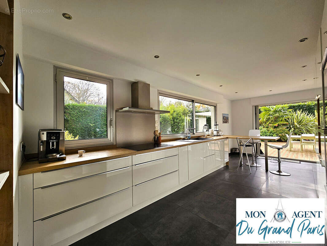 Maison à VELIZY-VILLACOUBLAY