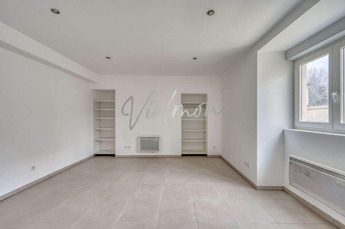 Appartement à VERSAILLES