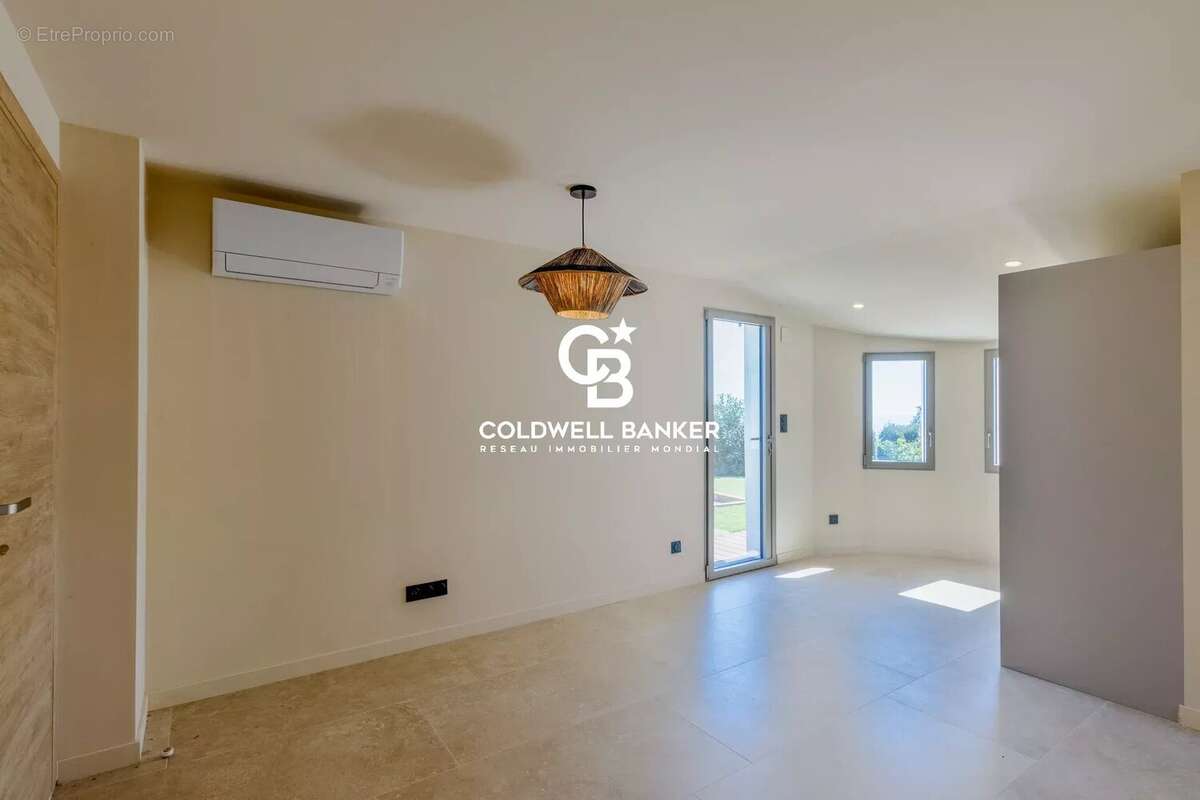 Maison à CAVALAIRE-SUR-MER