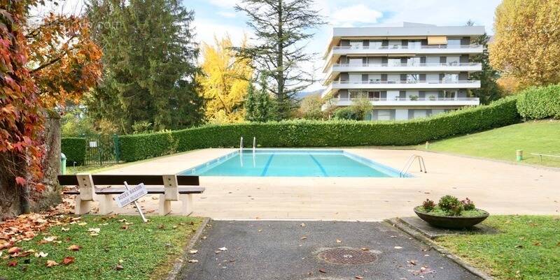 Appartement à MEYLAN