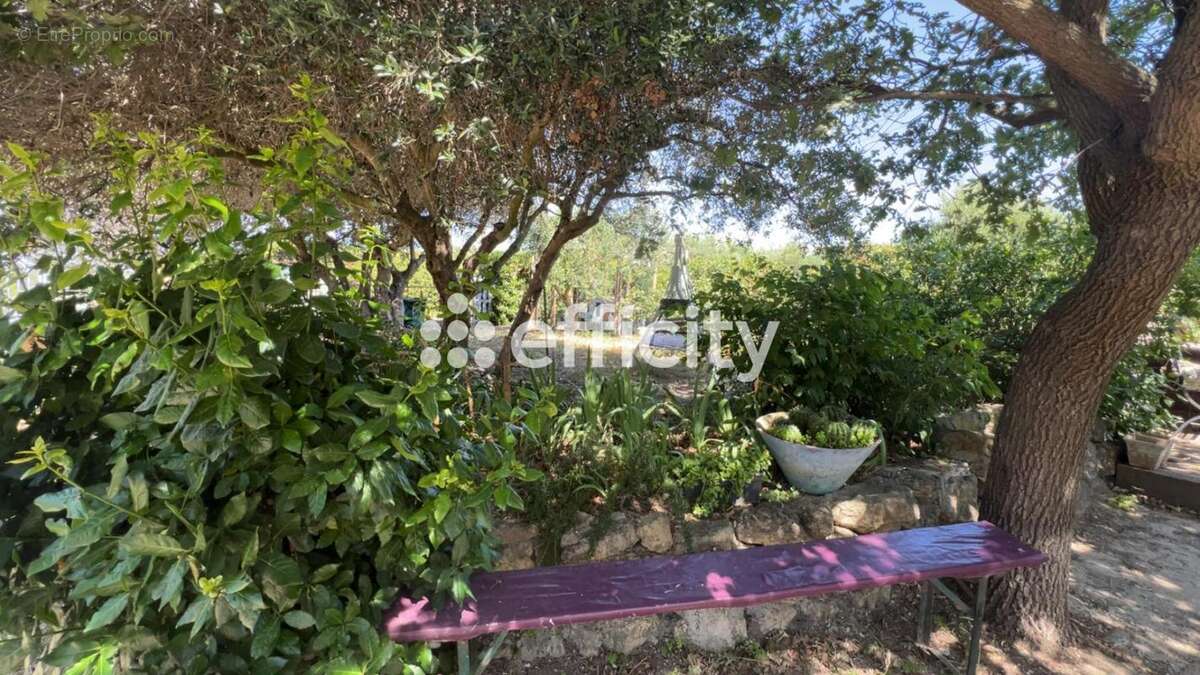 Maison 96 m² à Martigues  - photo 14