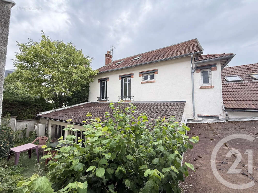 Maison 283 m² à Avon  - photo 21