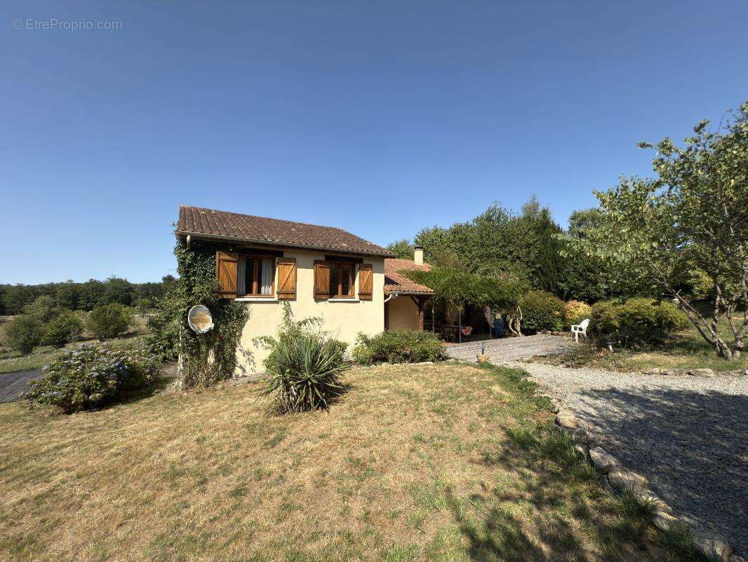 Maison à VERNEUIL-SUR-VIENNE