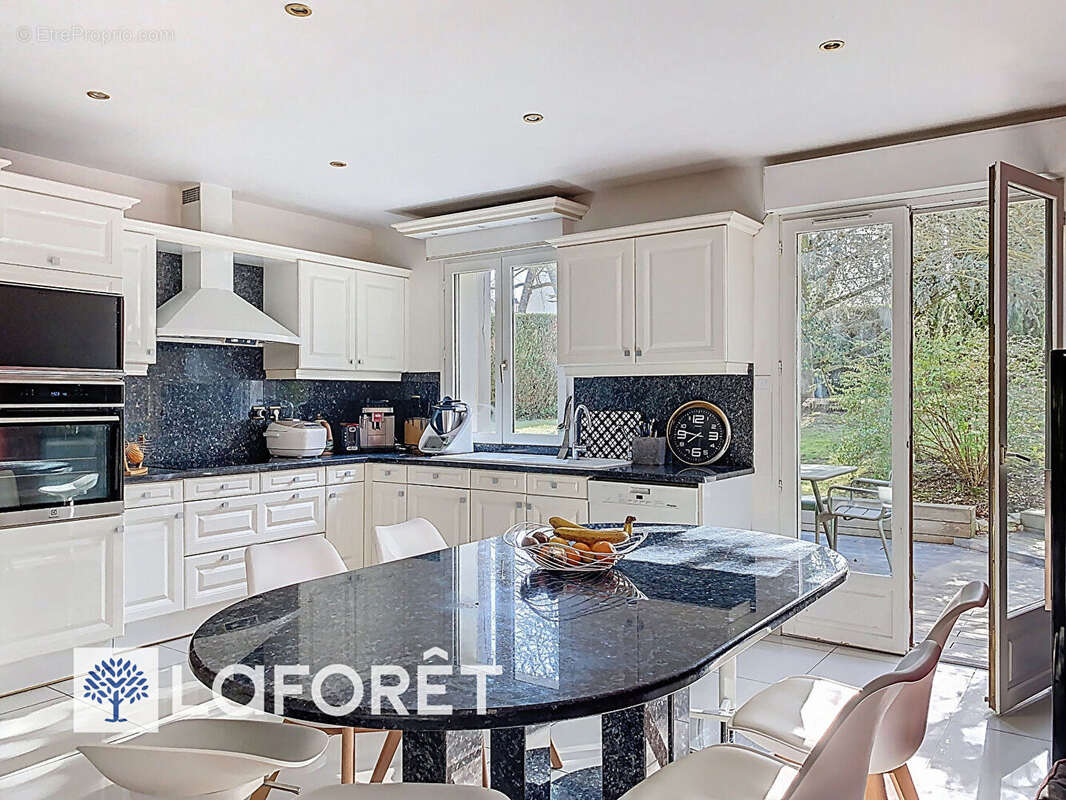 Maison à CHAMBOURCY