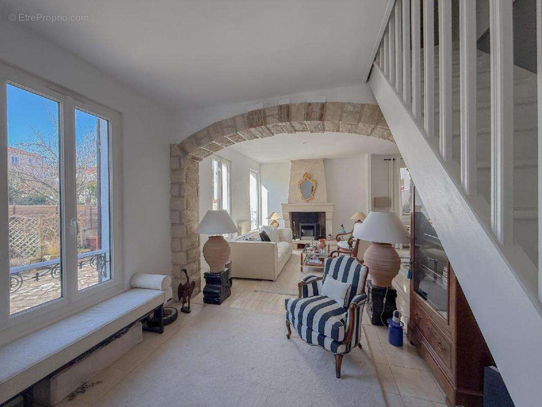 Maison à SAINT-CLOUD