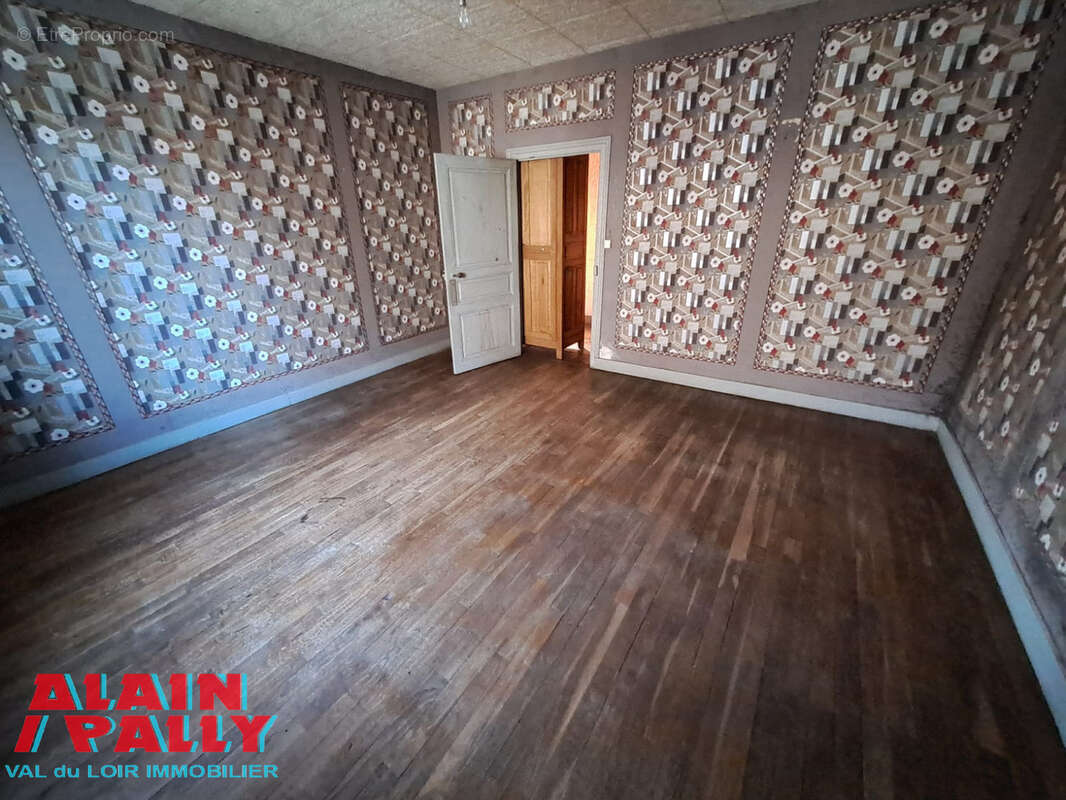 Maison à CHATEAUDUN