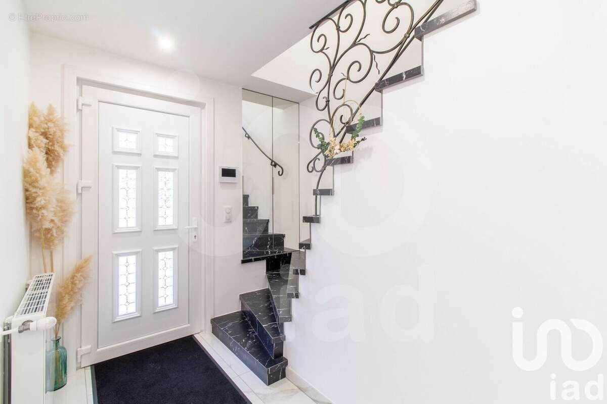 Photo 8 - Maison à THOUROTTE