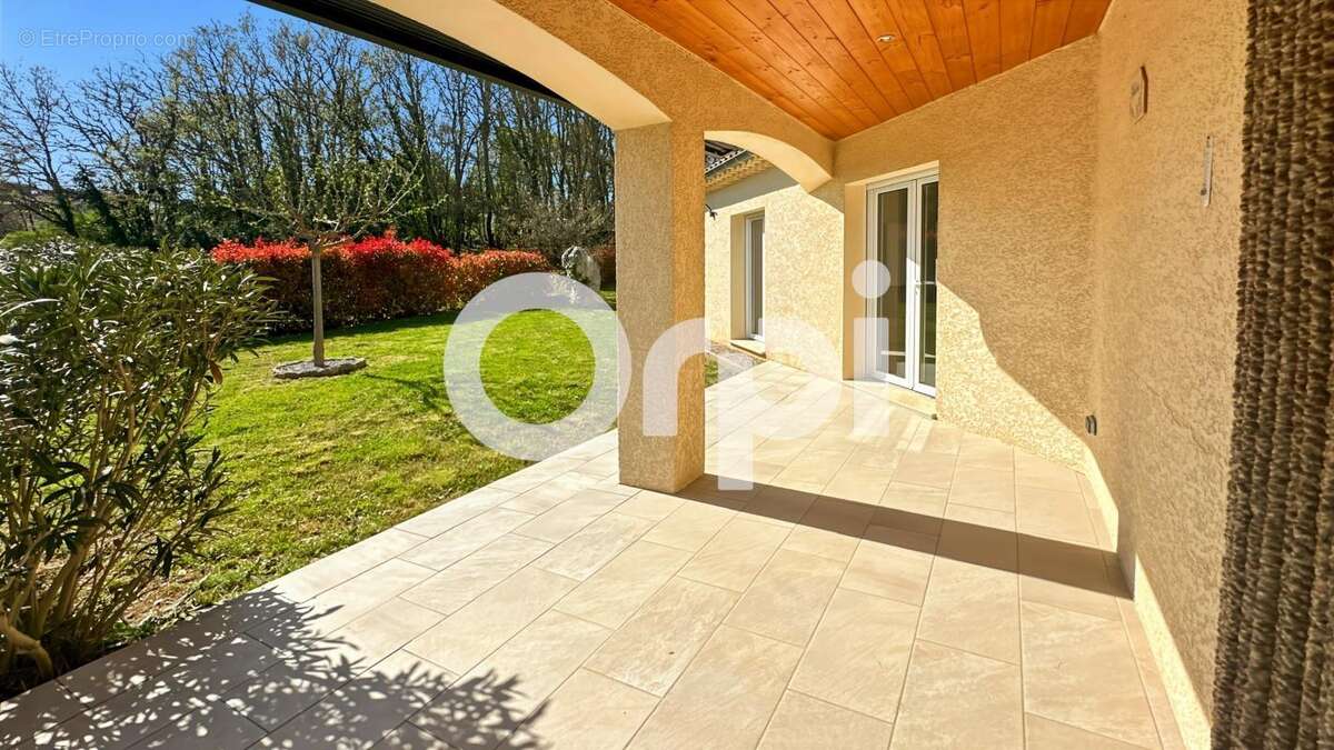 Maison à SAINT-ALBAN-AURIOLLES