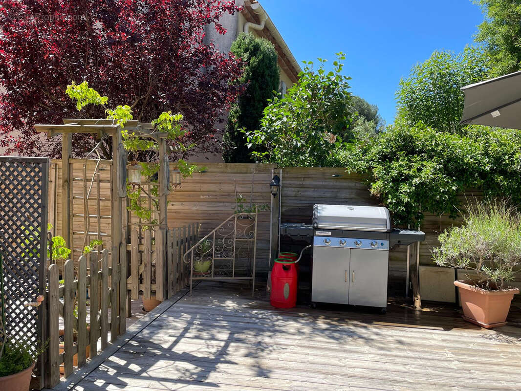 Maison à LA GARDE-FREINET