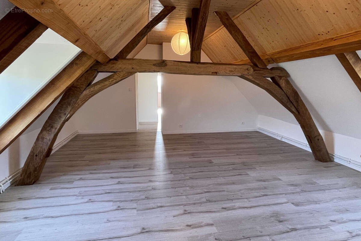 Maison à PERRIGNY-SUR-LOIRE