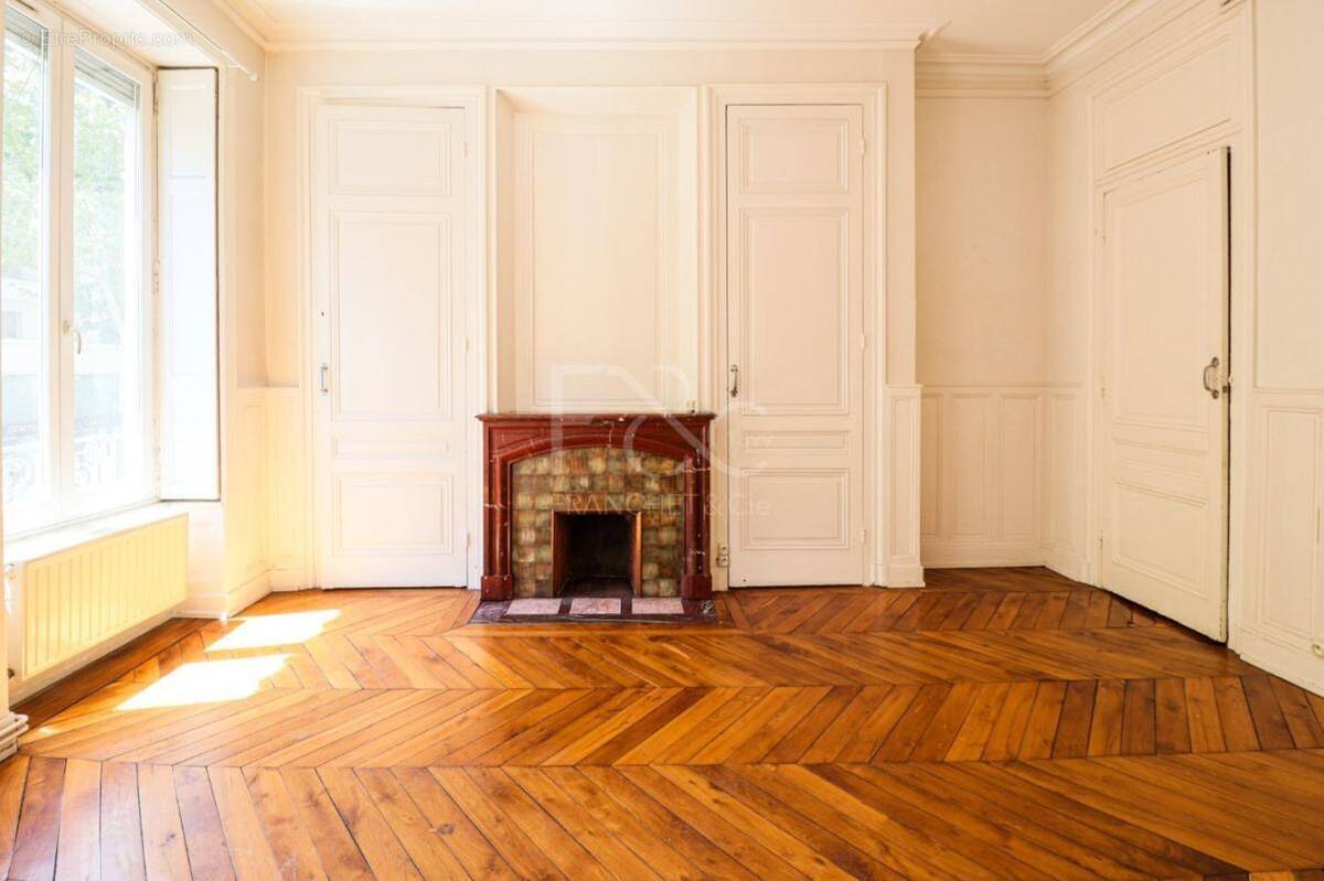 Appartement à LYON-3E