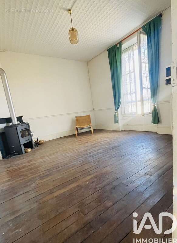 Photo 3 - Maison à FERE-EN-TARDENOIS