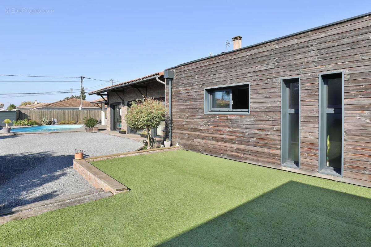 Maison à GUJAN-MESTRAS