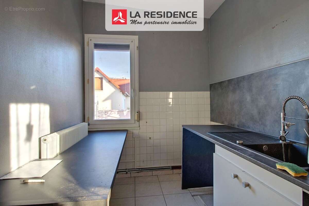 Maison à SAINT-ETIENNE-DU-ROUVRAY