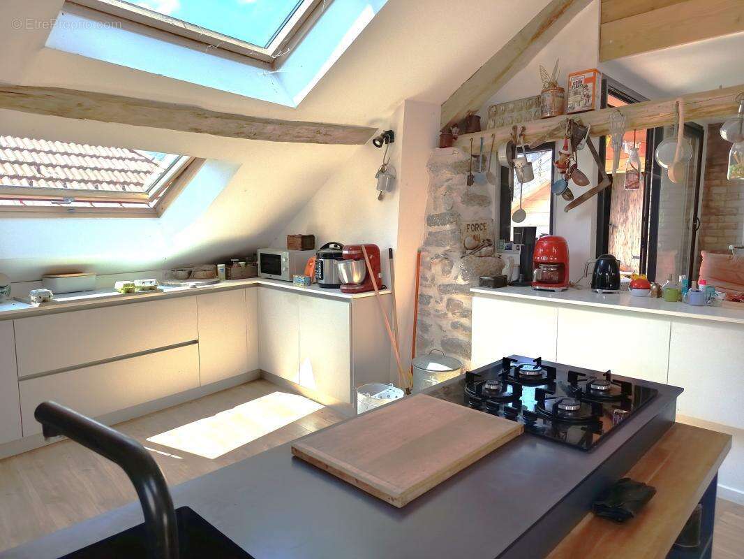 Maison 121 m² à La Roche-Des-Arnauds  - photo 10