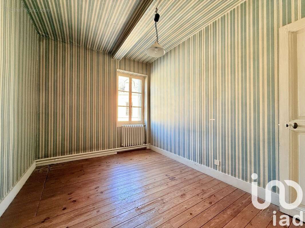 Photo 8 - Maison à NEUVY-GRANDCHAMP