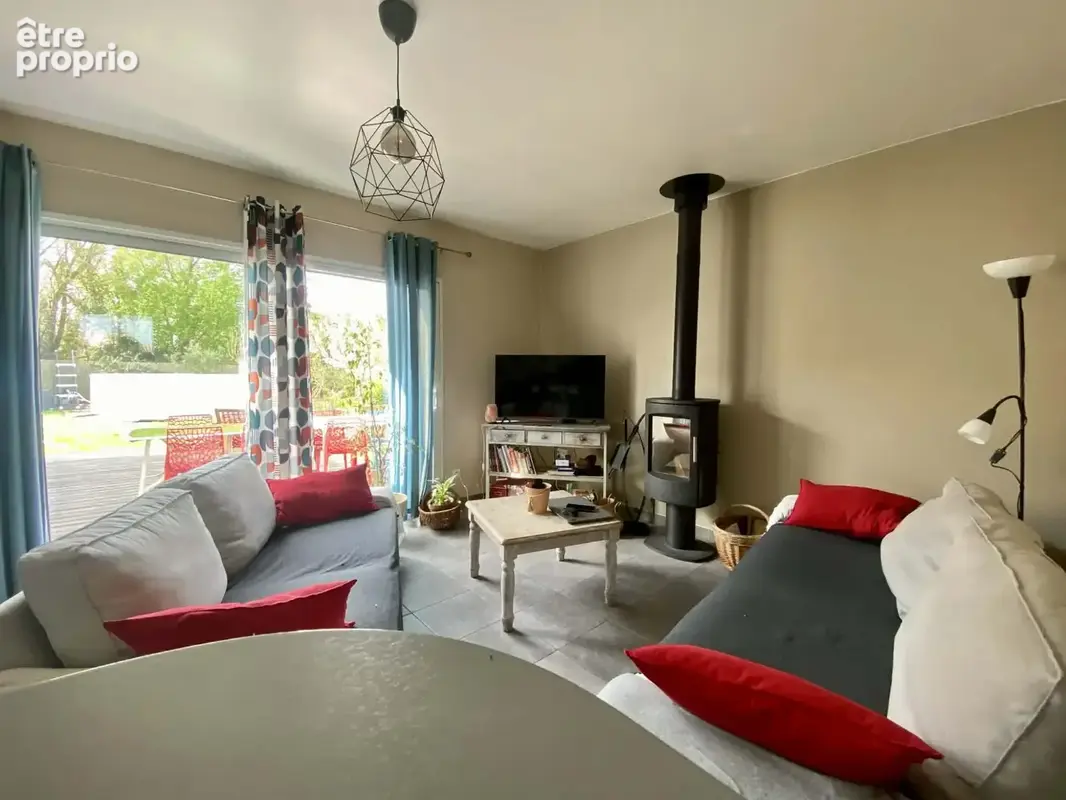 Maison 7 pièces 109 m² à vendre à Vergeroux (17300) - photo 4