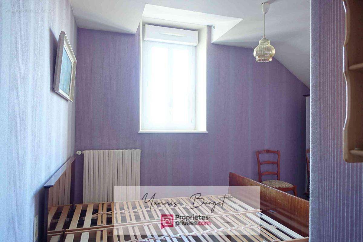 Maison à LES BROUZILS