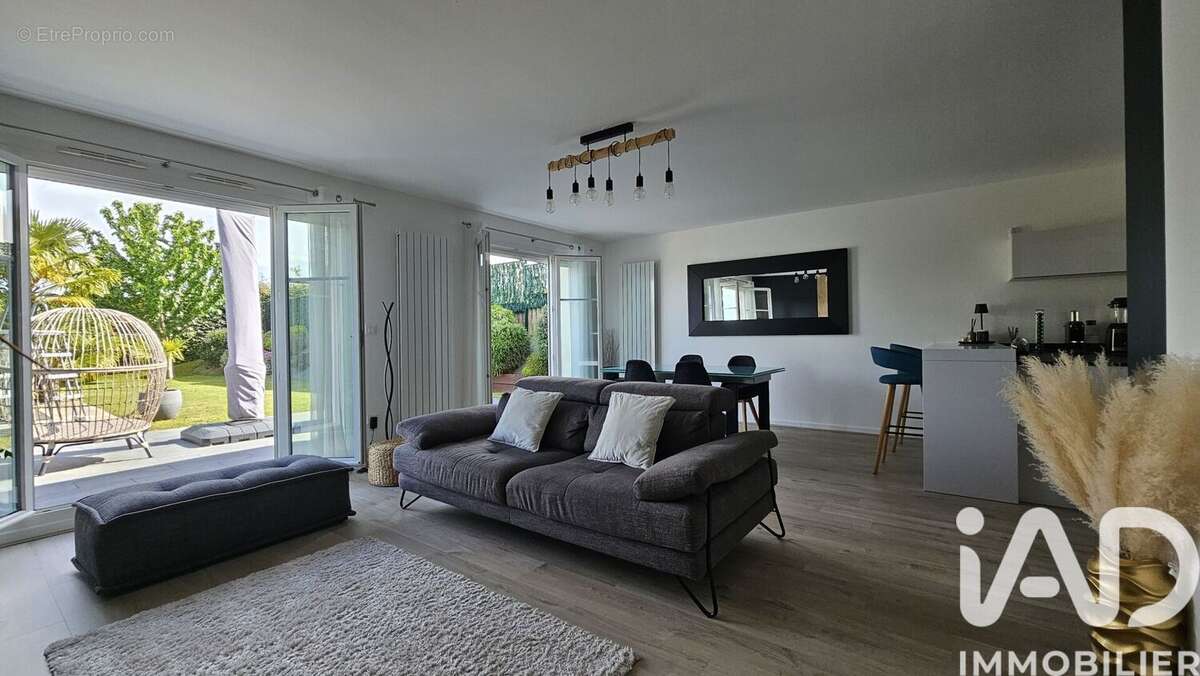Maison 124 m² à Morainvilliers  - photo 8