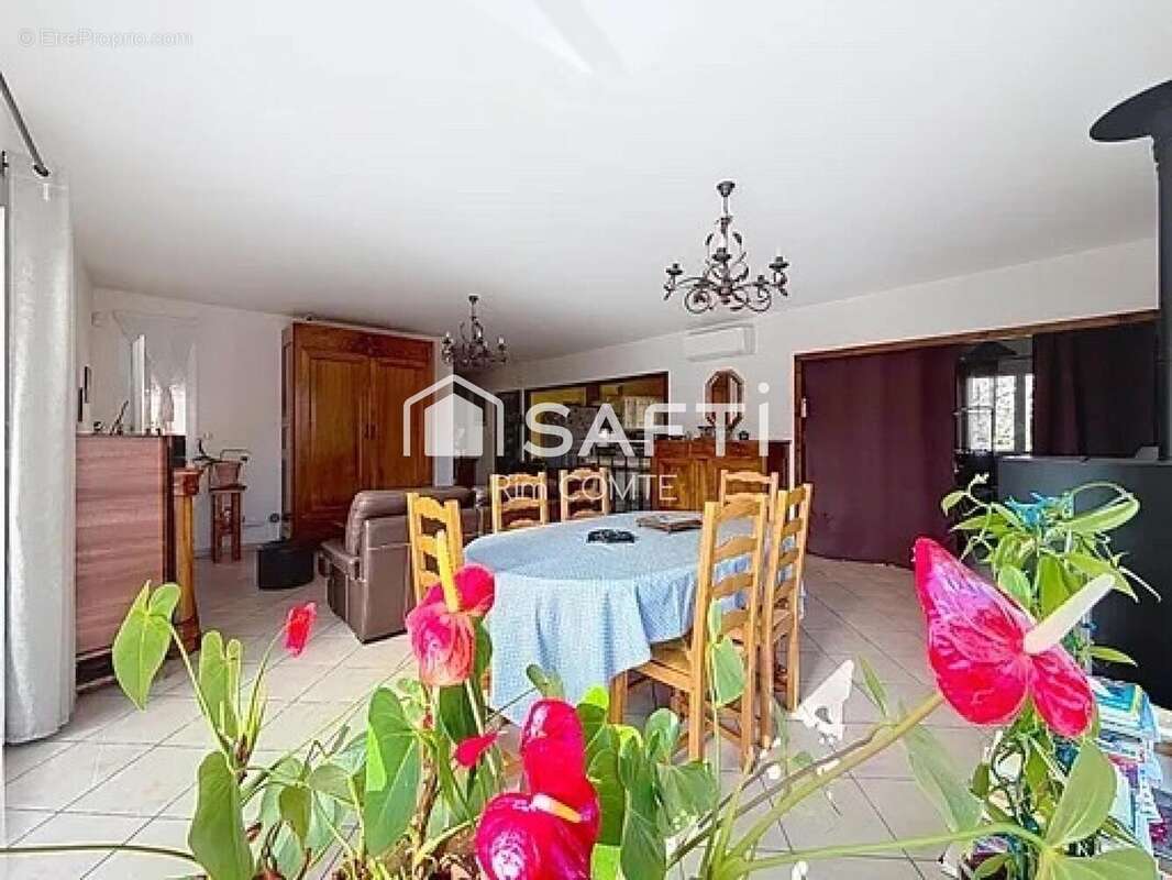 Photo 5 - Maison à ANNEYRON