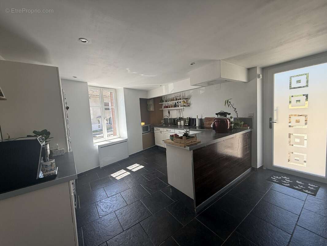 Maison 120 m² à Choloy-Menillot  - photo 6