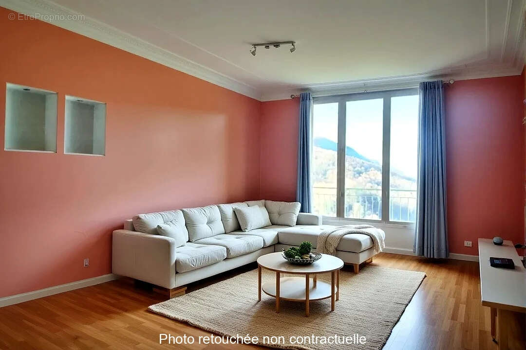 Appartement à SALINS-LES-BAINS