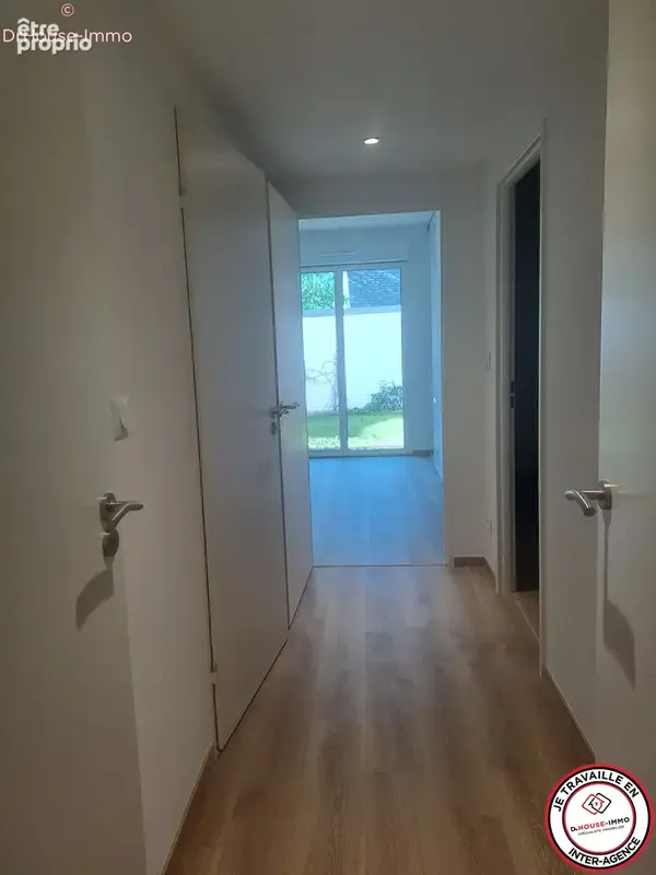 Appartement 111 m² à Saint-Cyr-Sur-Loire  - photo 7