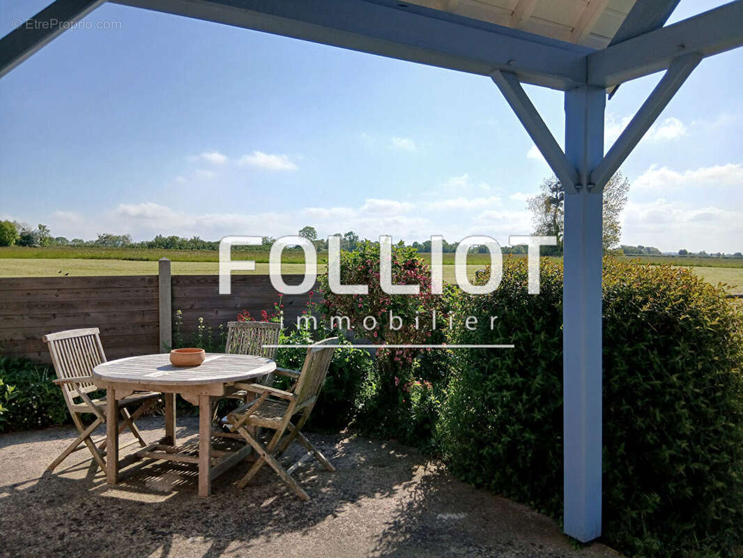 Maison à AGON-COUTAINVILLE