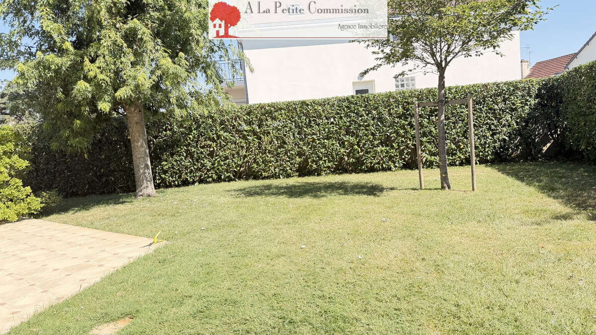 Bien d'exception à Luisant   Une opportunité rare ! - photo 17