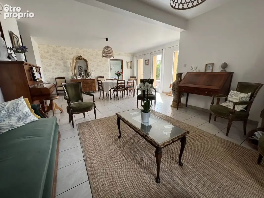Maison 7 pièces 150 m² à vendre à Chateaugiron (35410) - photo 2