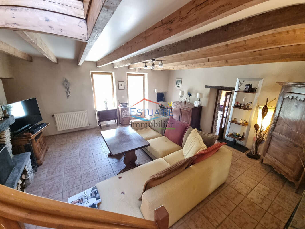Maison 227 m² à La Chevallerais  - photo 8