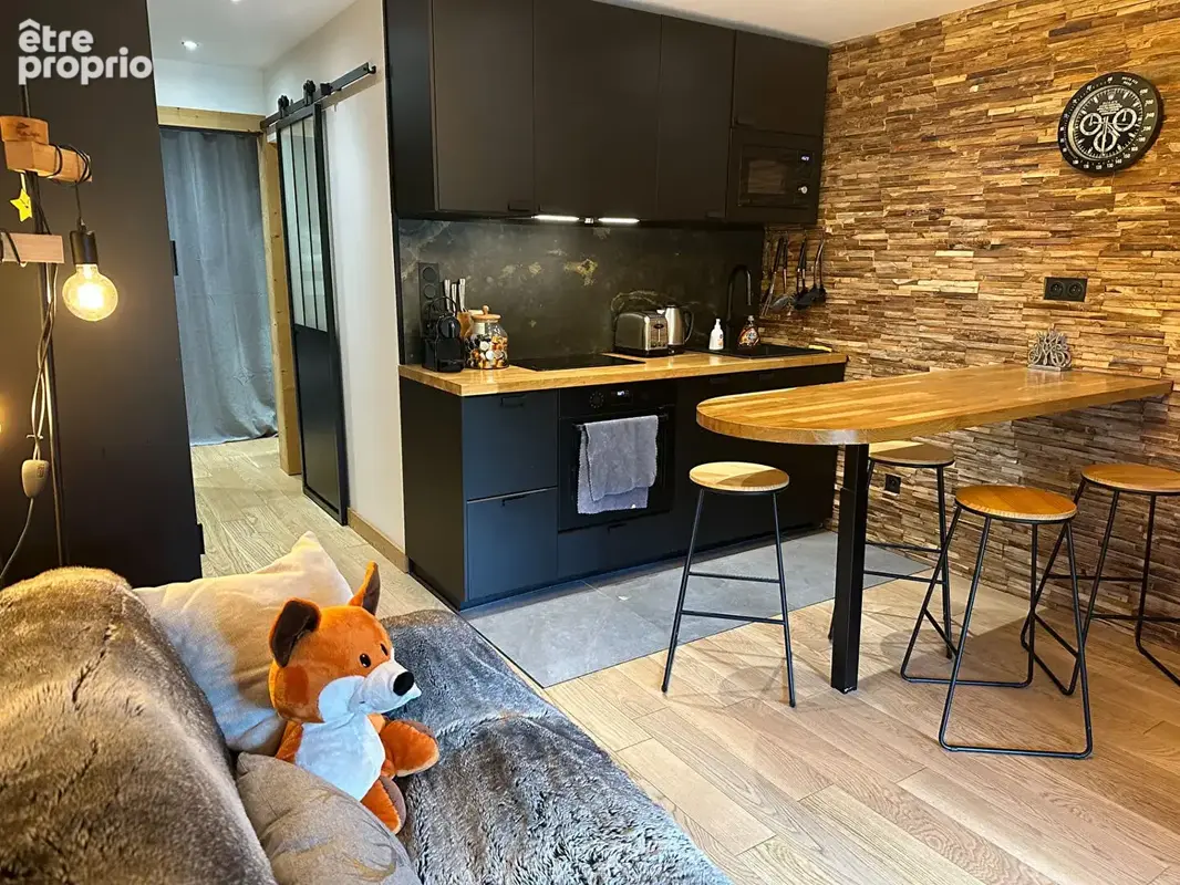 EXCLUSIVITE MEGEVE Appartement  en TBE meublé 1 pièces 30 m² avec grande terrasse. - photo 6