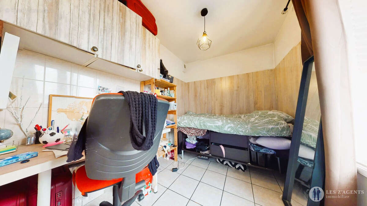 Appartement à SAINT-MARTIN-D'HERES