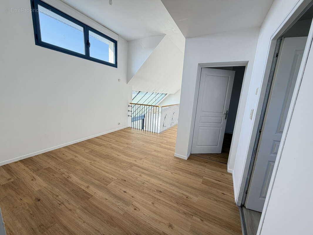 Maison à LAIGNE-EN-BELIN