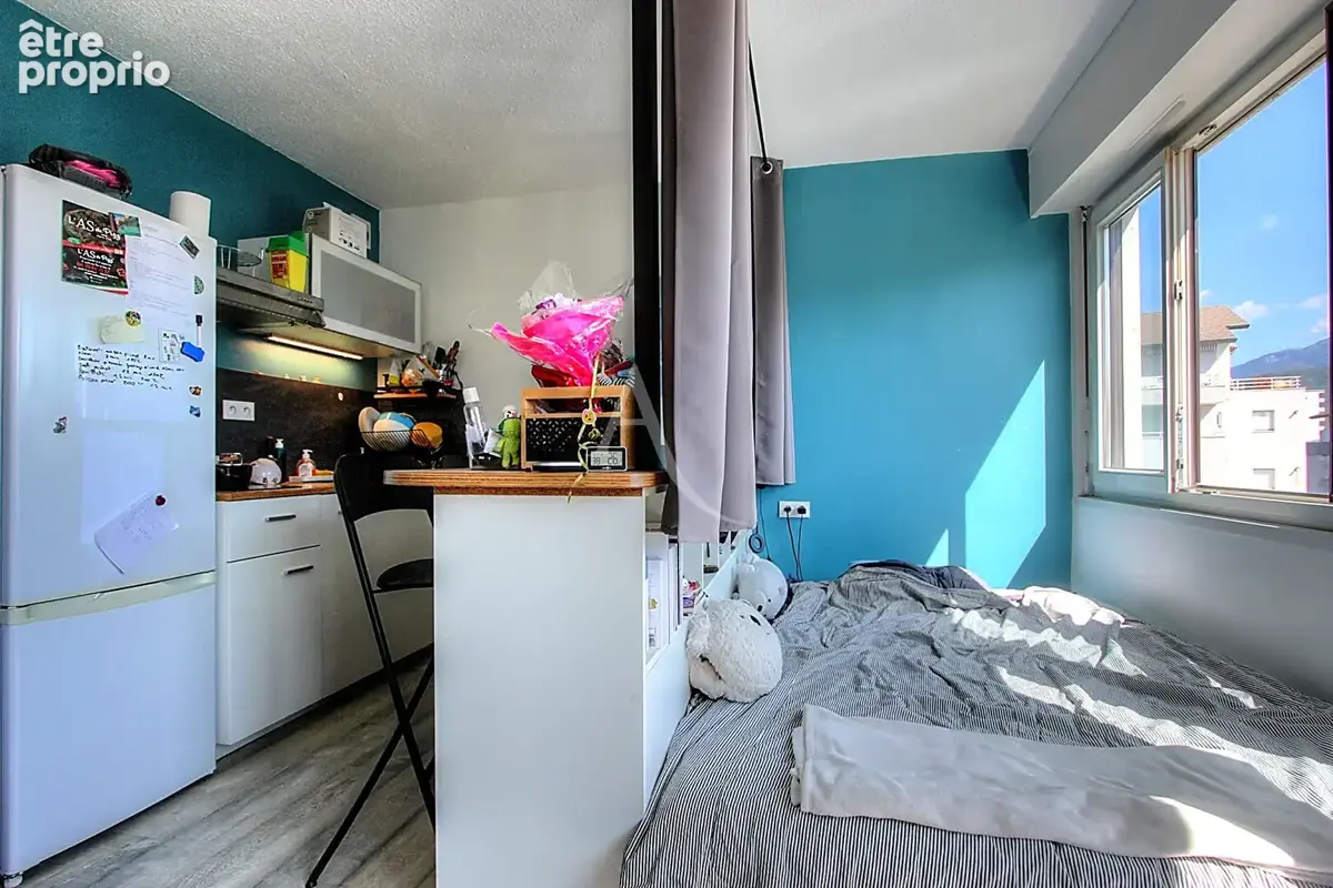 Studio 25 m2 avec cave quartier Mérande Chambéry - photo 2