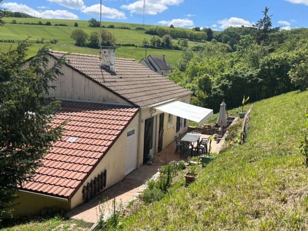 Maison 95 m² à Mouffy  - photo 3