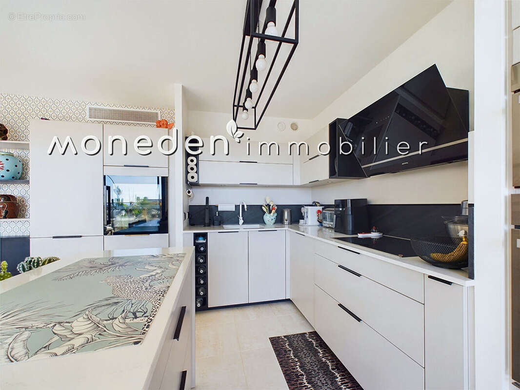 Appartement à SANARY-SUR-MER