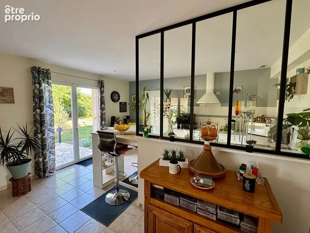 Maison de plain pied Saint M Herve 4 pièce(s) 111 m2 - photo 2