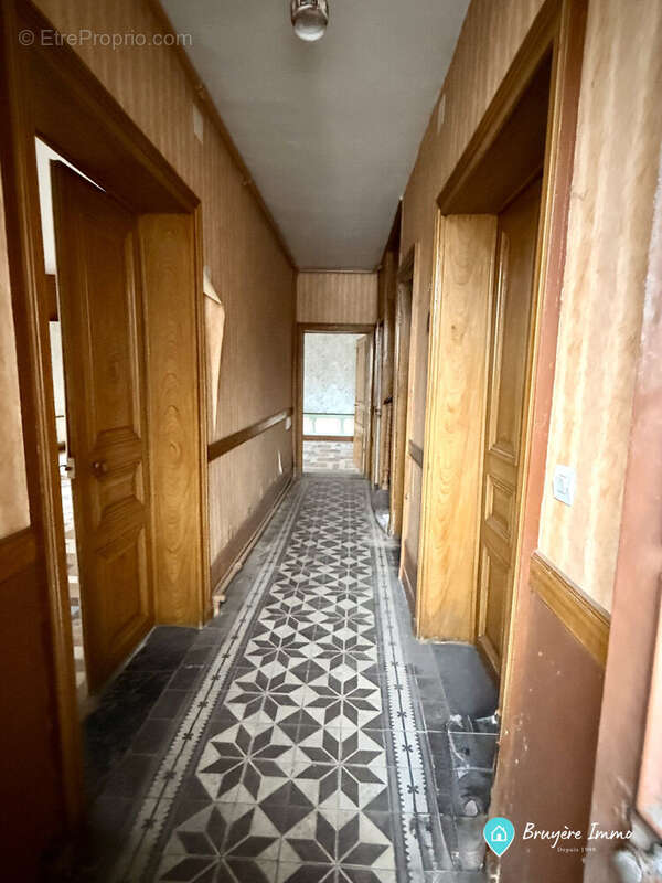 Maison 300 m² à Glageon  - photo 3