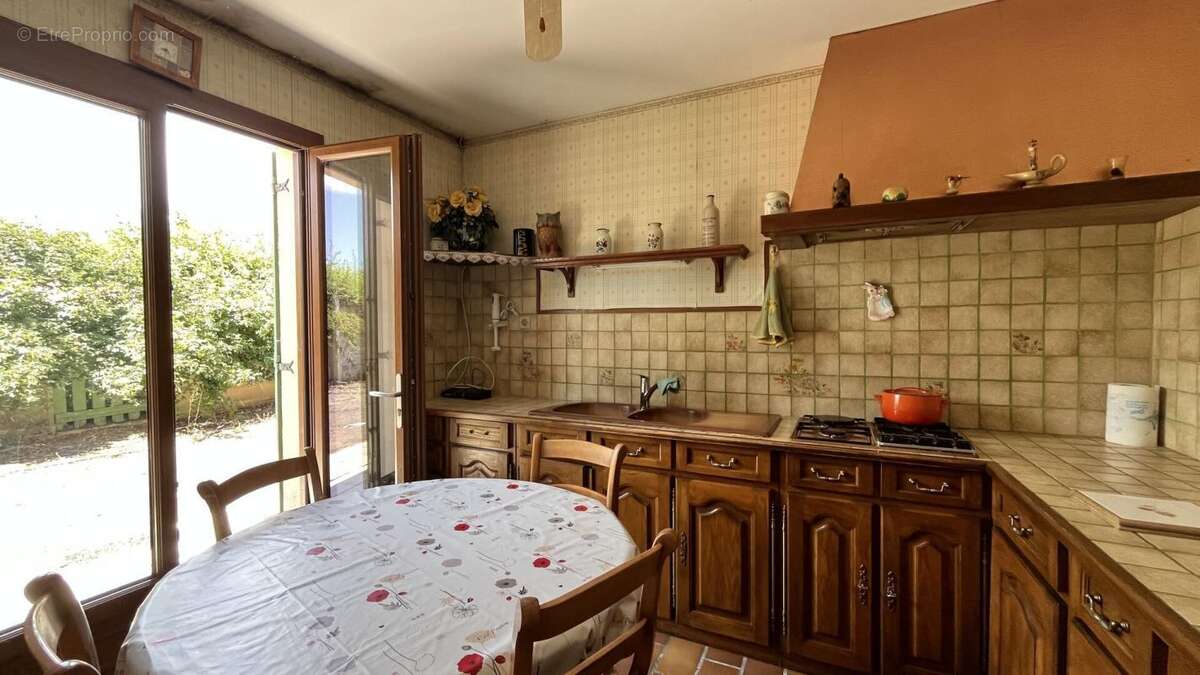 Maison à CURGY