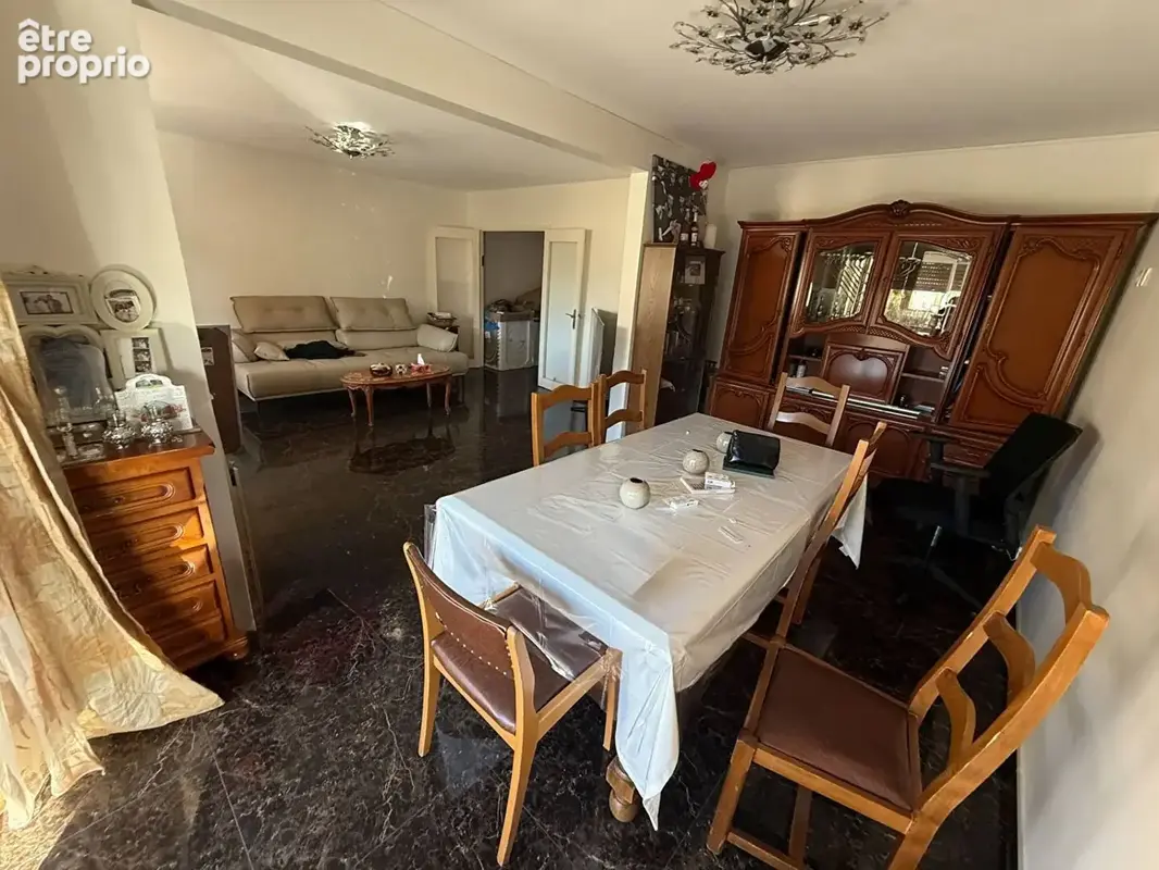 T4 108M2 Standing avec terrasse 15m2 et balcon — a deux pas de Castellane - photo 9