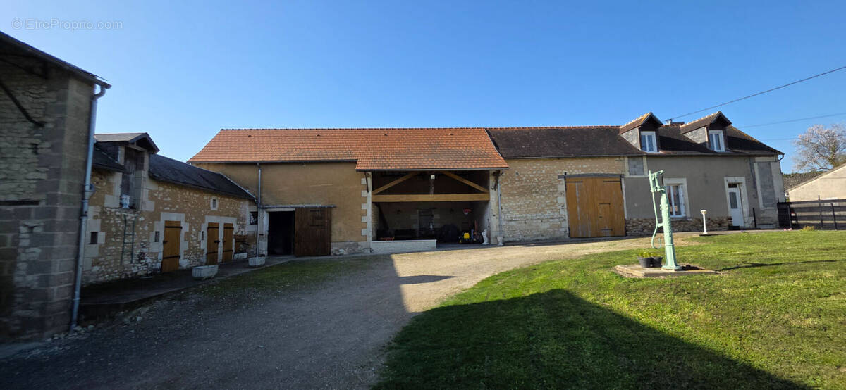 Maison à SAINT-SAUVEUR