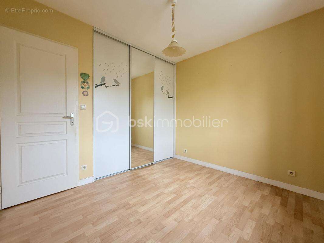 Maison familiale chaleureuse située dans un secteur tranquille, à deux pas des commodités - photo 9