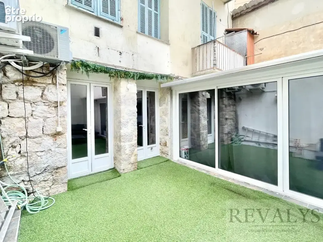 Alpes maritimes (06) - nice cessole - a vendre appartement 2 pieces rez de jardin + veranda + jardin 12 m2+ grande cave renovee - photo 5