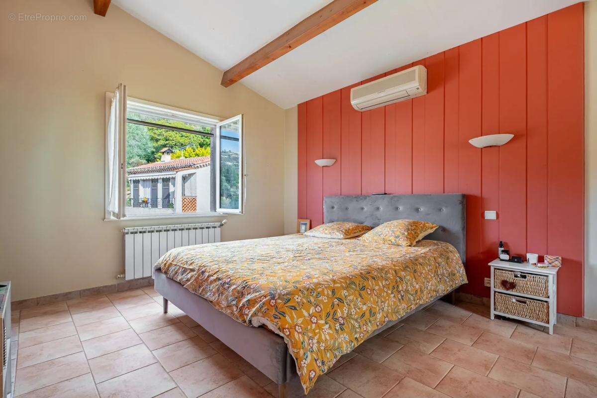 Maison à CONTES