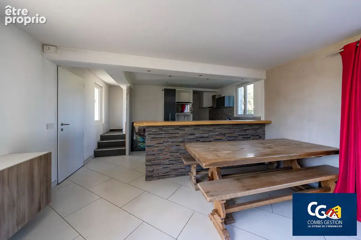 Ensemble immobilier avec dépendances Vue dégagée sur les champs - photo 8